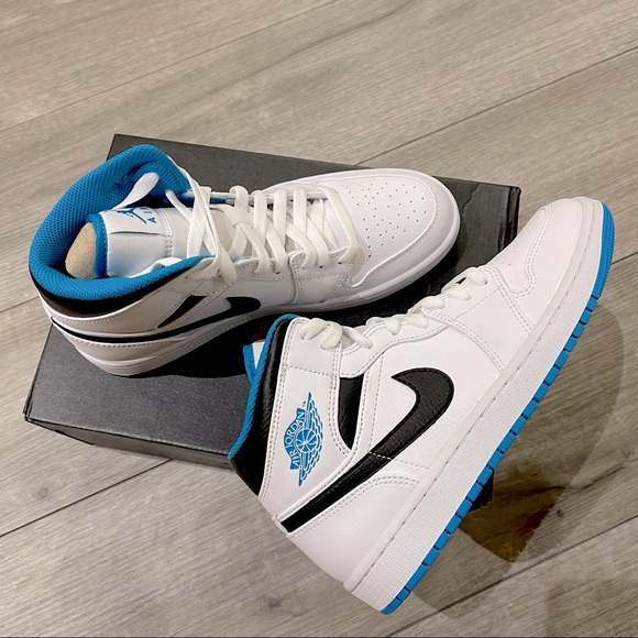 Air Jordan 1 Mid Laser Blue/White/Black - Picture 9 of 10